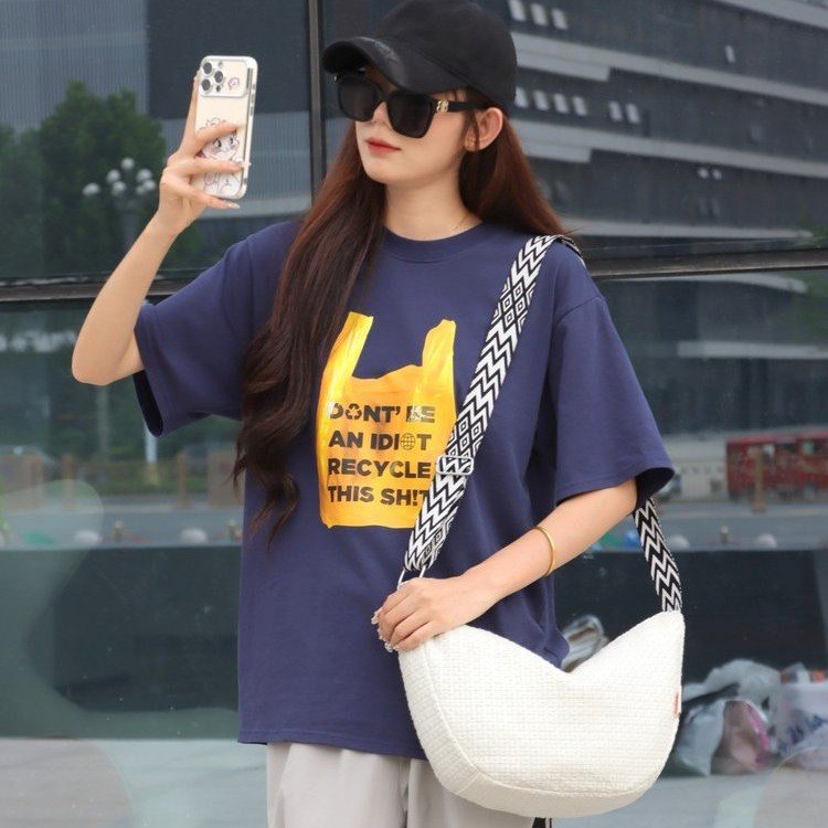 Dumpling Crossbody Bag Nylon Zip Solid Urban Minimalist