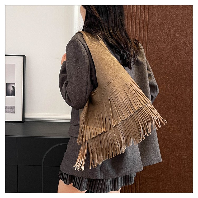 PU Shoulder Bag with Zipper and Stitching - One Size - Image 4