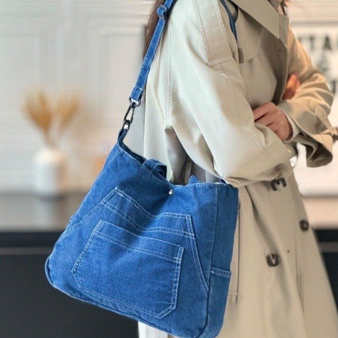 Denim Crossbody Handbag with Magnetic Closure and Colorblock Design - Image 3