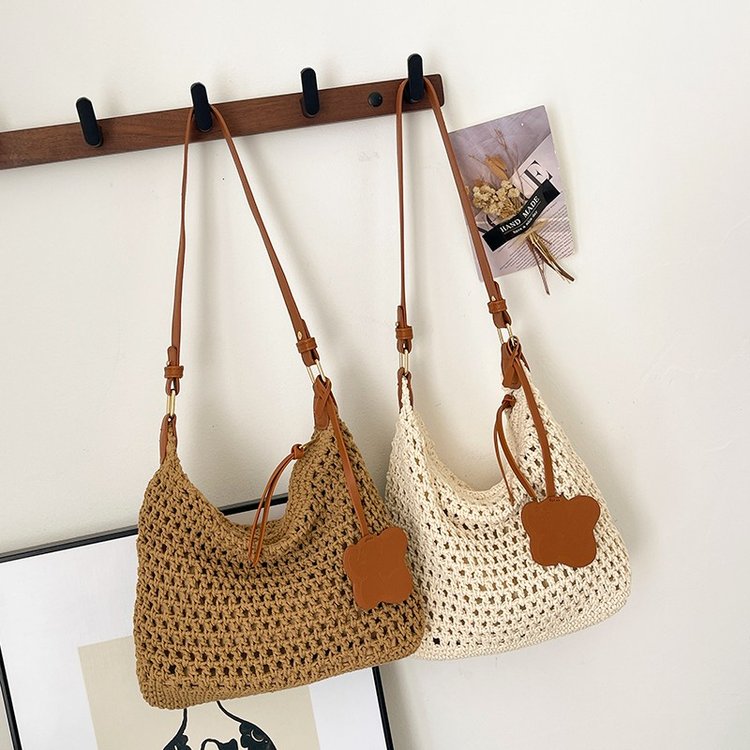 Women's One Shoulder Underarm Bag with Zipper Closure Summer 2026 - Off White,Khaki - One Size - Image 2