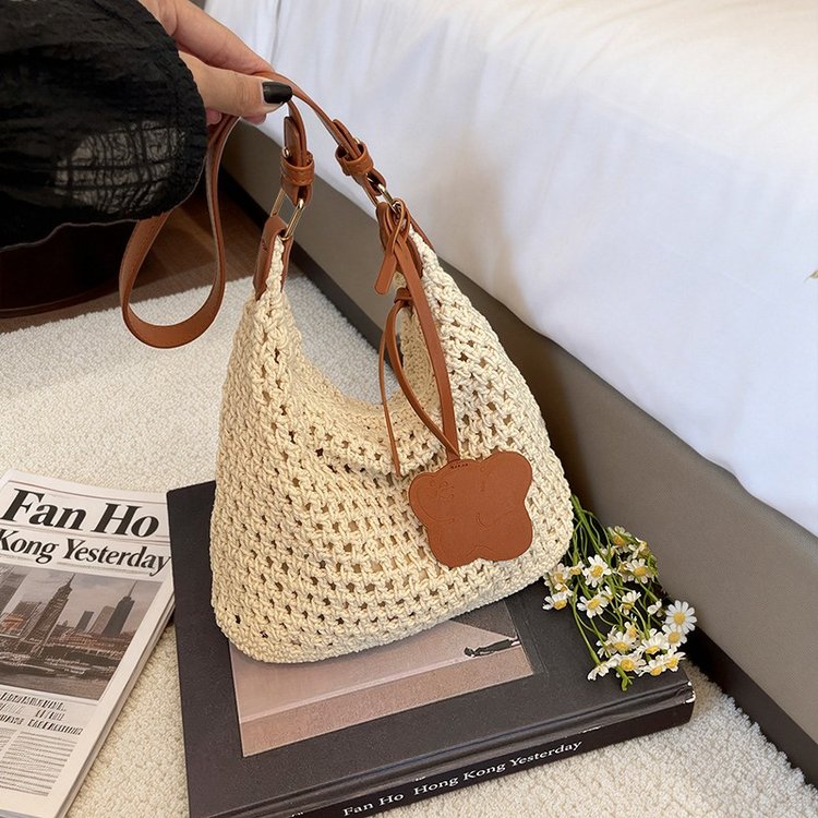 Women's One Shoulder Underarm Bag with Zipper Closure Summer 2026 - Off White,Khaki - One Size